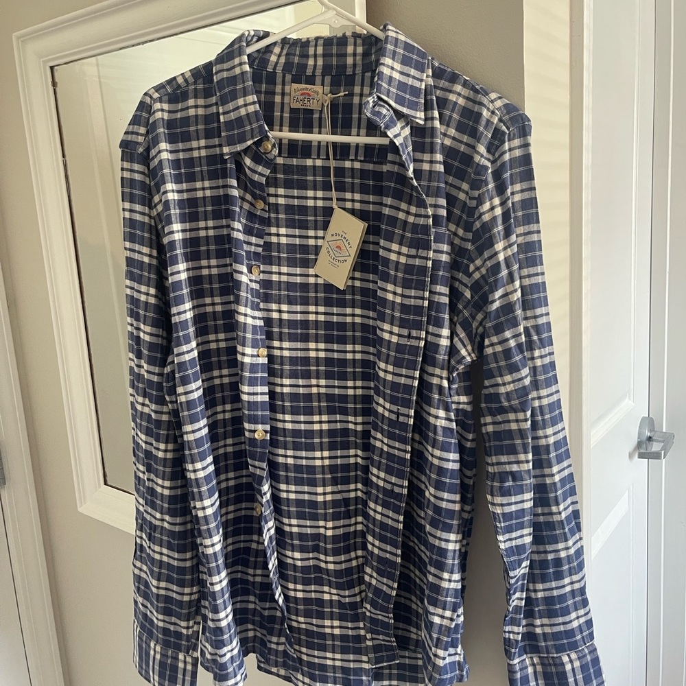 Faherty Movement Featherweight Flannel NWT